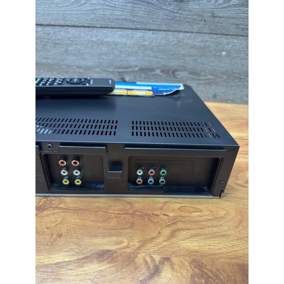Sony SLV-D380p DVD Player VCR Combo Vhs 4 Head HiFi w/ Remote ~Tested - Picture 2 of 9